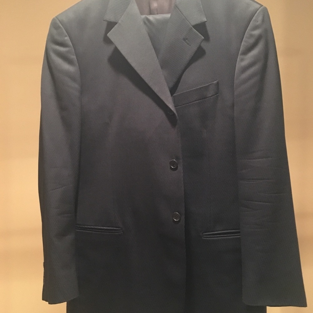 Men’s suit